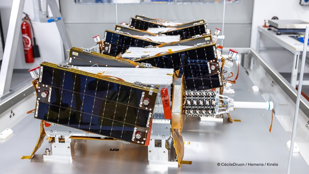 Comat RW40 reaction wheels and deployable UHF-S antennas equipping the Kin&eacute;is IoT satellite constellation
